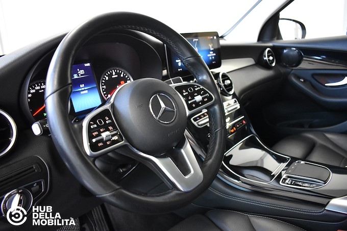 MERCEDES-BENZ GLC 220 d 4Matic Sport
